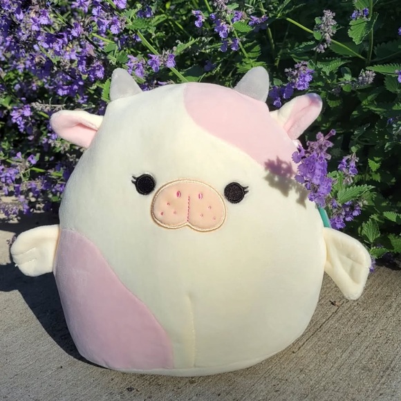 8inch Malia the Seacow Squishmallows™ NWT - Picture 7 of 9